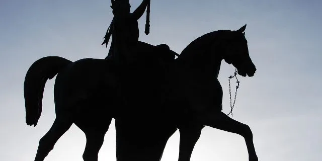 【チャンピオンズC】旧名ジャパンカップダートに相応しい騎手も馬も豪華メンバー登場！