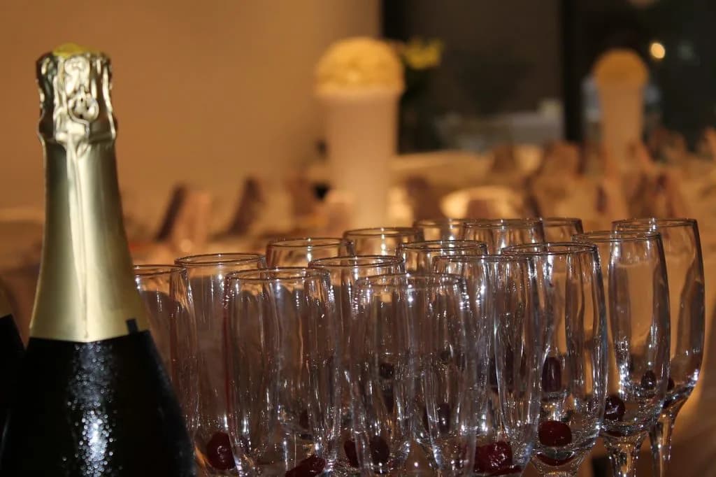 騎手や調教師との交流の場。一口クラブのサマーパーティー。