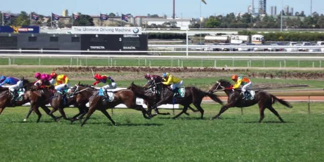 【レパードS2016予想】グレンツェントとケイティブレイブ、買うべき馬はどっちだ？！秘密兵器の1頭はこの馬！