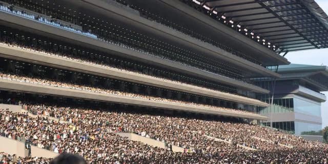 JRAにも競馬のカーニバルが欲しい！