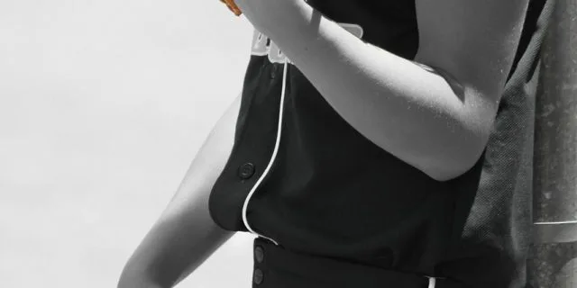 次は「神騎乗」か？！”稲村亜美”が川崎競馬の新イメージキャラクターに就任！