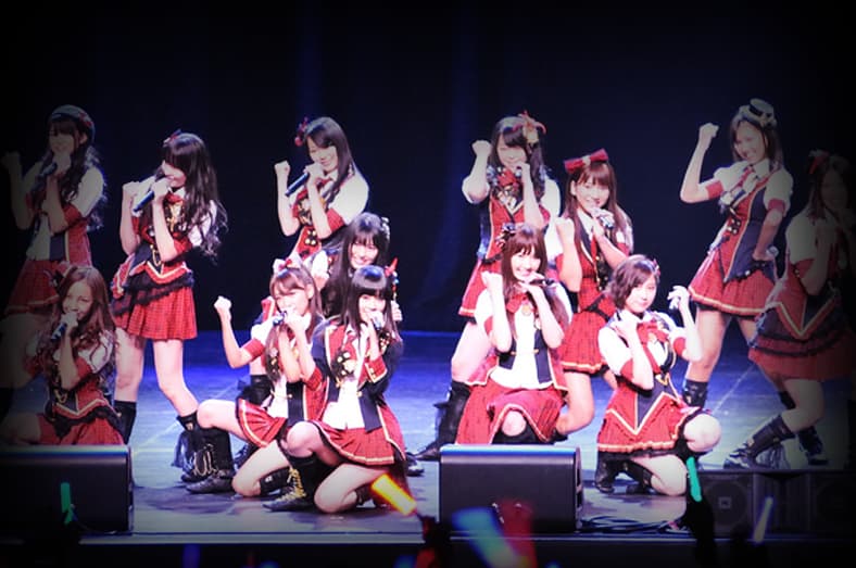 元AKBがハウナニへの“便乗商法”で非難殺到？！