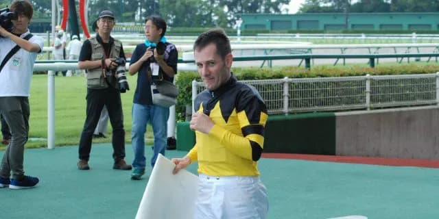 【JRA】M.デムーロ騎手が2日間の騎乗停止、宝塚記念には騎乗可能