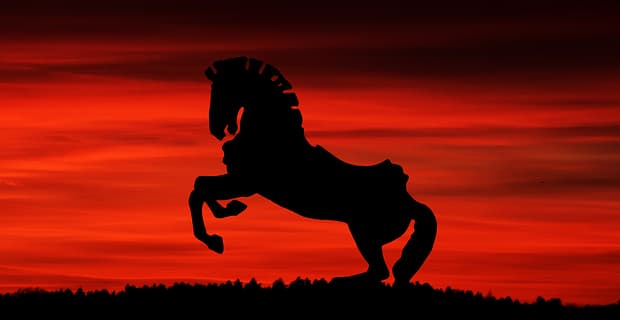 【札幌記念2018予想】三巨頭の前に立ちはだかり連覇なるか、サクラアンプルール