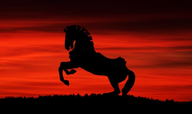 【札幌記念2018予想】三巨頭の前に立ちはだかり連覇なるか、サクラアンプルール