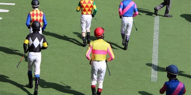 【地方競馬】女性騎手2名を含む4名が騎手免許合格