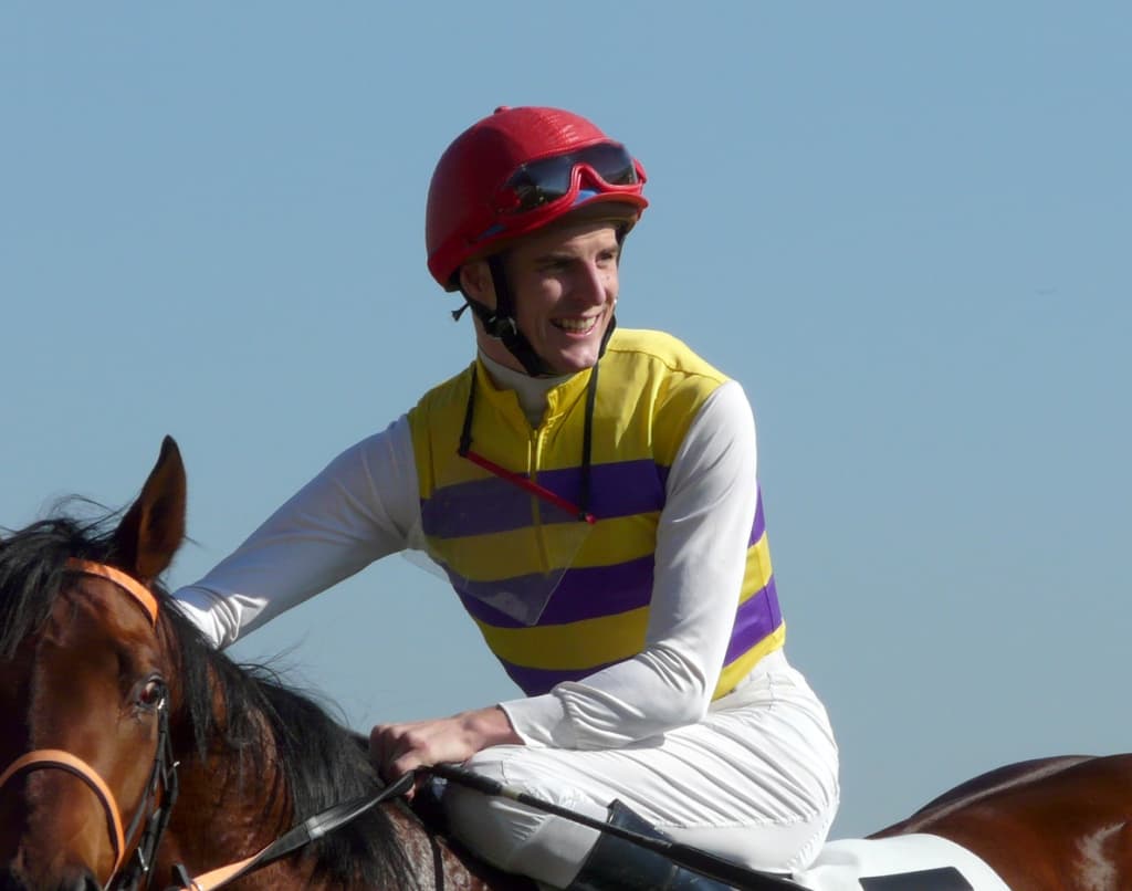 F.ベリー騎手、落馬負傷で引退