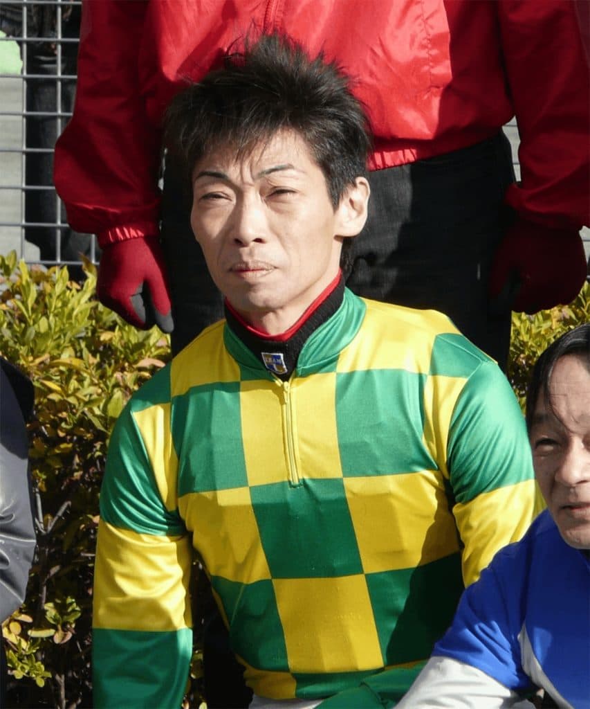名古屋競馬の加藤利征騎手、騎乗馬に暴力か？「虻を払い落とそうとした行為」のため、処分はなし