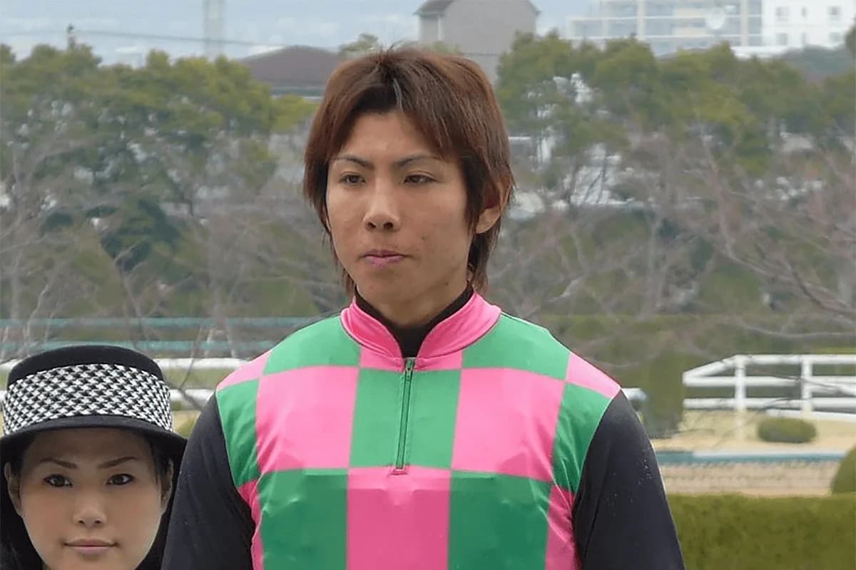 JRA北村友一騎手が落馬負傷、天皇賞・春のディアスティマは坂井瑠星騎手に変更