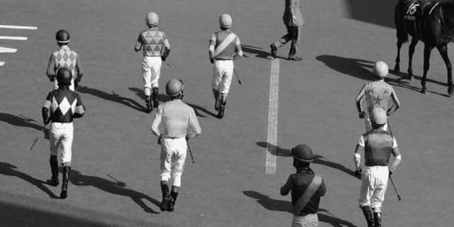 【JRA】今村聖奈騎手、永島まなみ騎手ら6名の騎手が30日間の騎乗停止