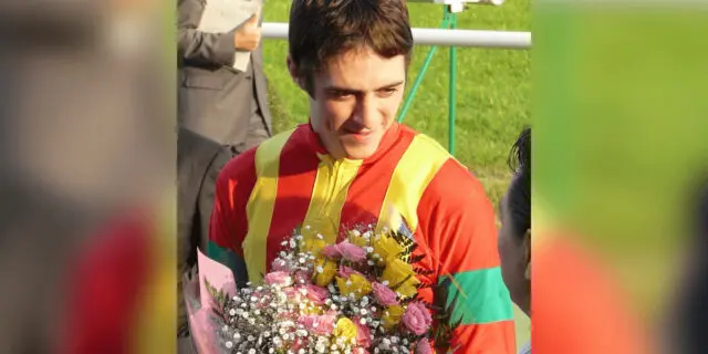 レイパパレはC.スミヨン騎手で香港カップへ