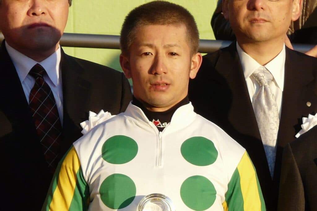 JRA酒井学騎手、右足の薬指骨折