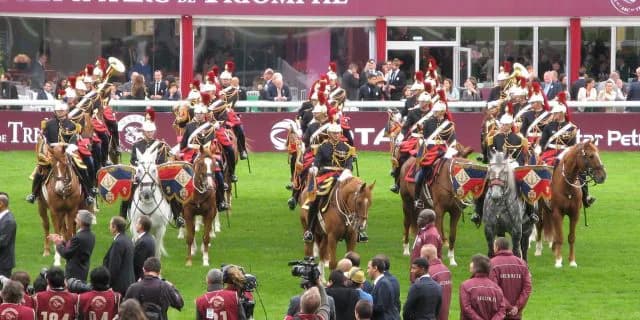 英ブックメーカーが凱旋門賞で1番人気に推すエイシンヒカリは出走の可能性は?