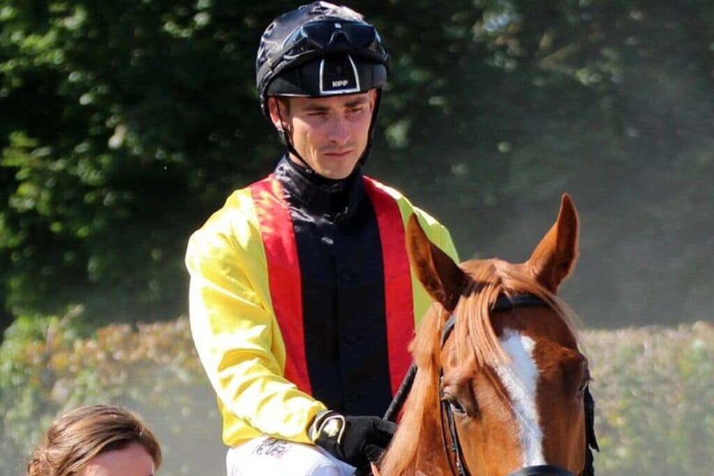 来日中のR.ピーヒュレク騎手が短期免許を取り消し、一身上の都合により