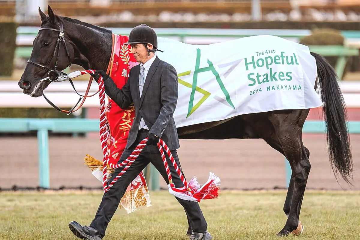 【JRA】クロワデュノールは放牧へ、ハナ差2cmの死闘を越えて
